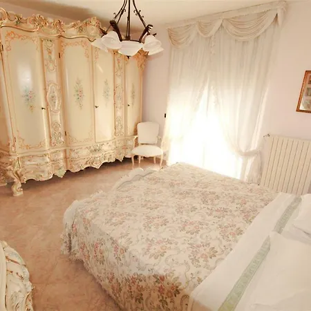 Apartman Smeraldo Vicino Al Mare