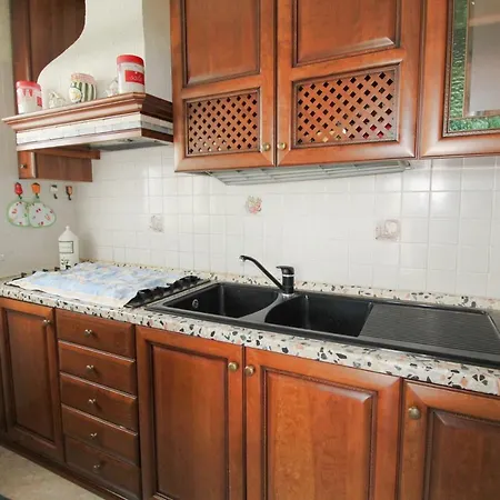 Smeraldo Vicino Al Mare Apartman